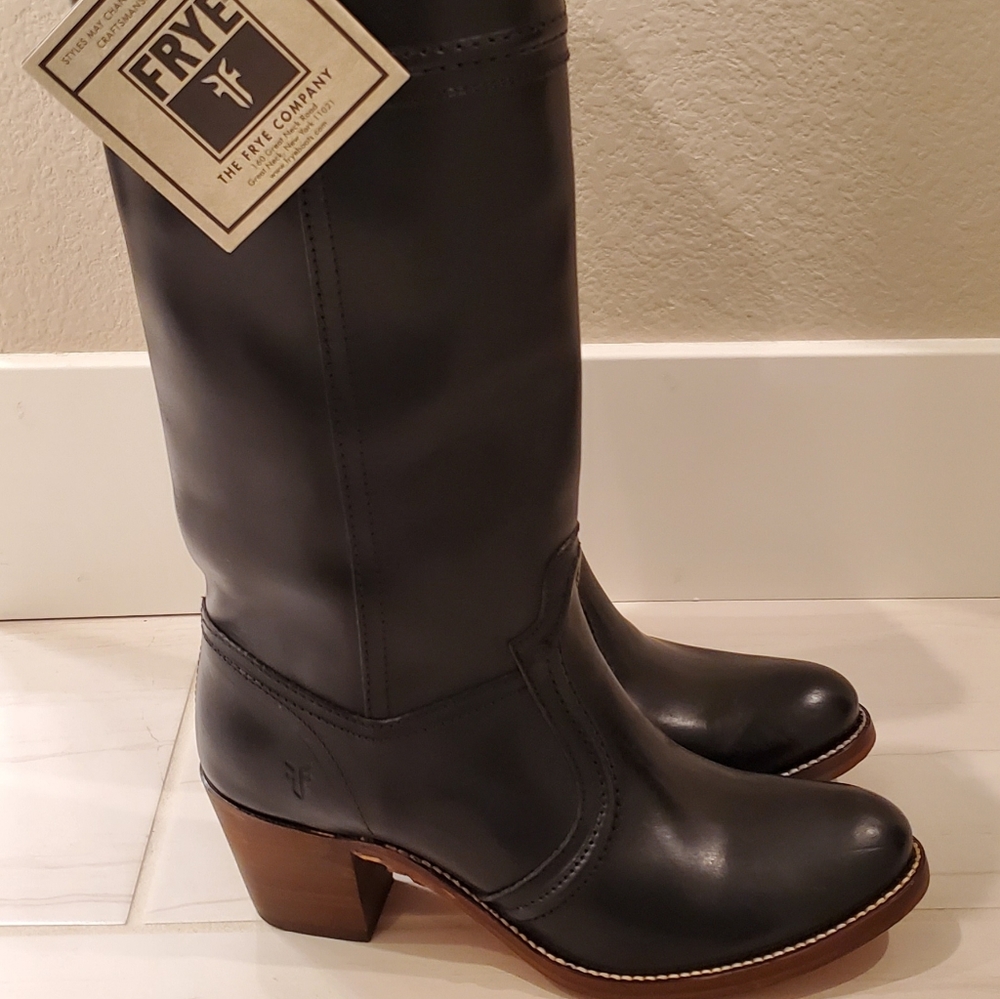Frye Jane Boot - NWT!